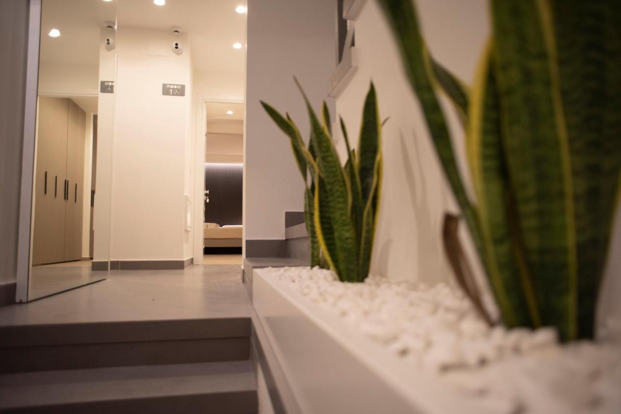House Room Civico 56 โครโตเน ภายนอก รูปภาพ