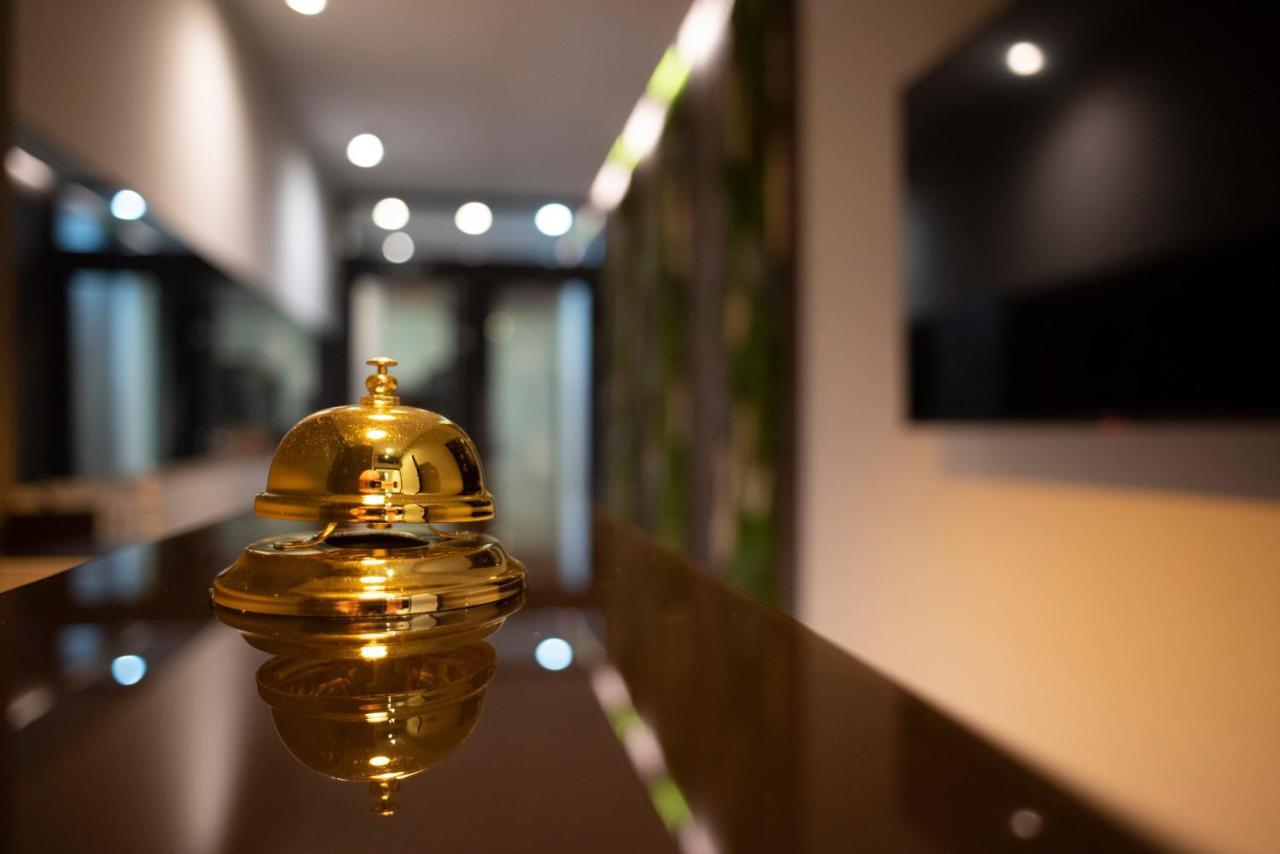 House Room Civico 56 โครโตเน ภายนอก รูปภาพ