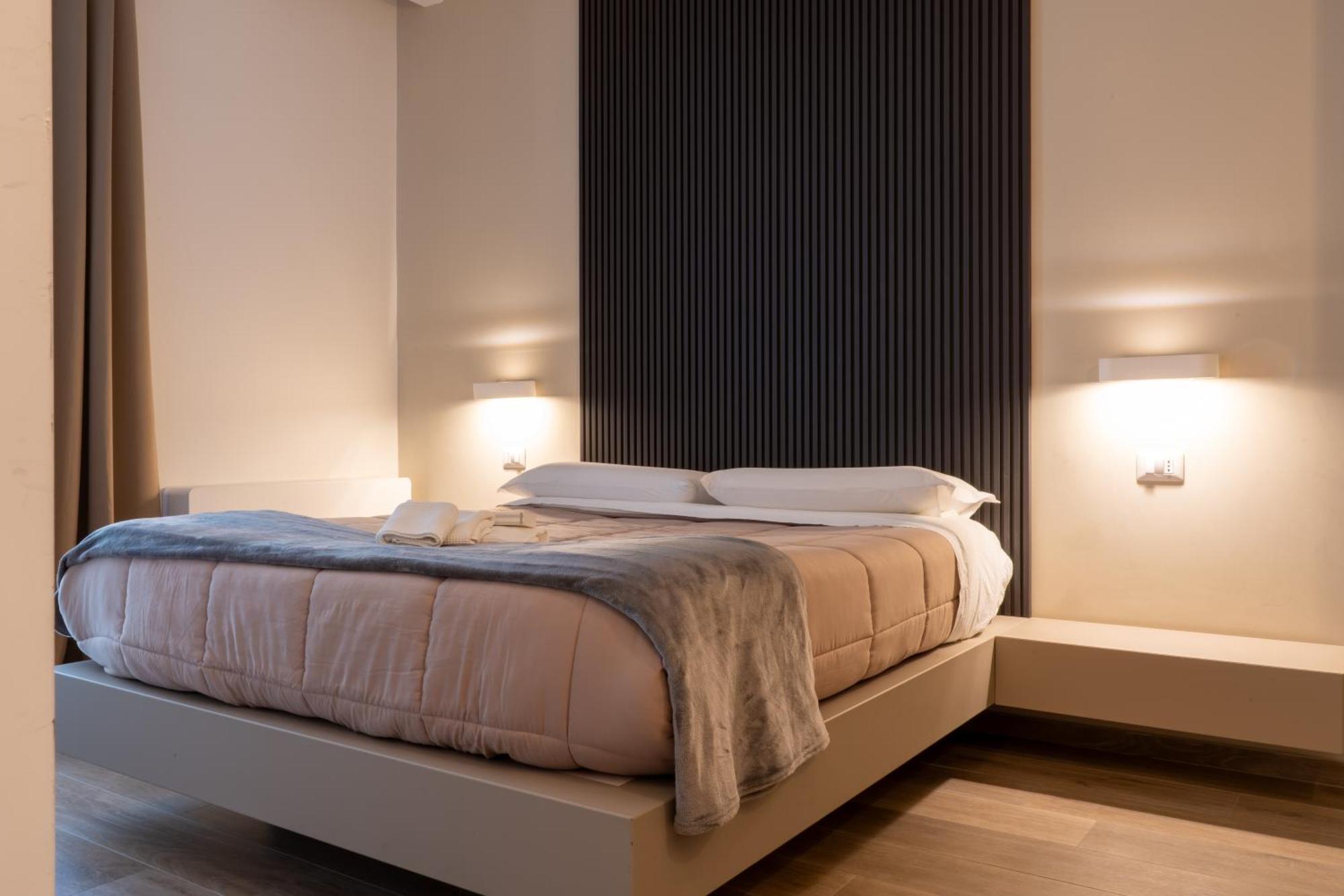 House Room Civico 56 โครโตเน ภายนอก รูปภาพ